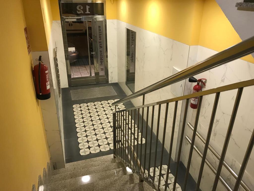 Apartamento Expectacular,Centrico,Nuevo 5 Min A Pie De La Laurel Vivienda De Uso Turistico Logroño Exterior foto